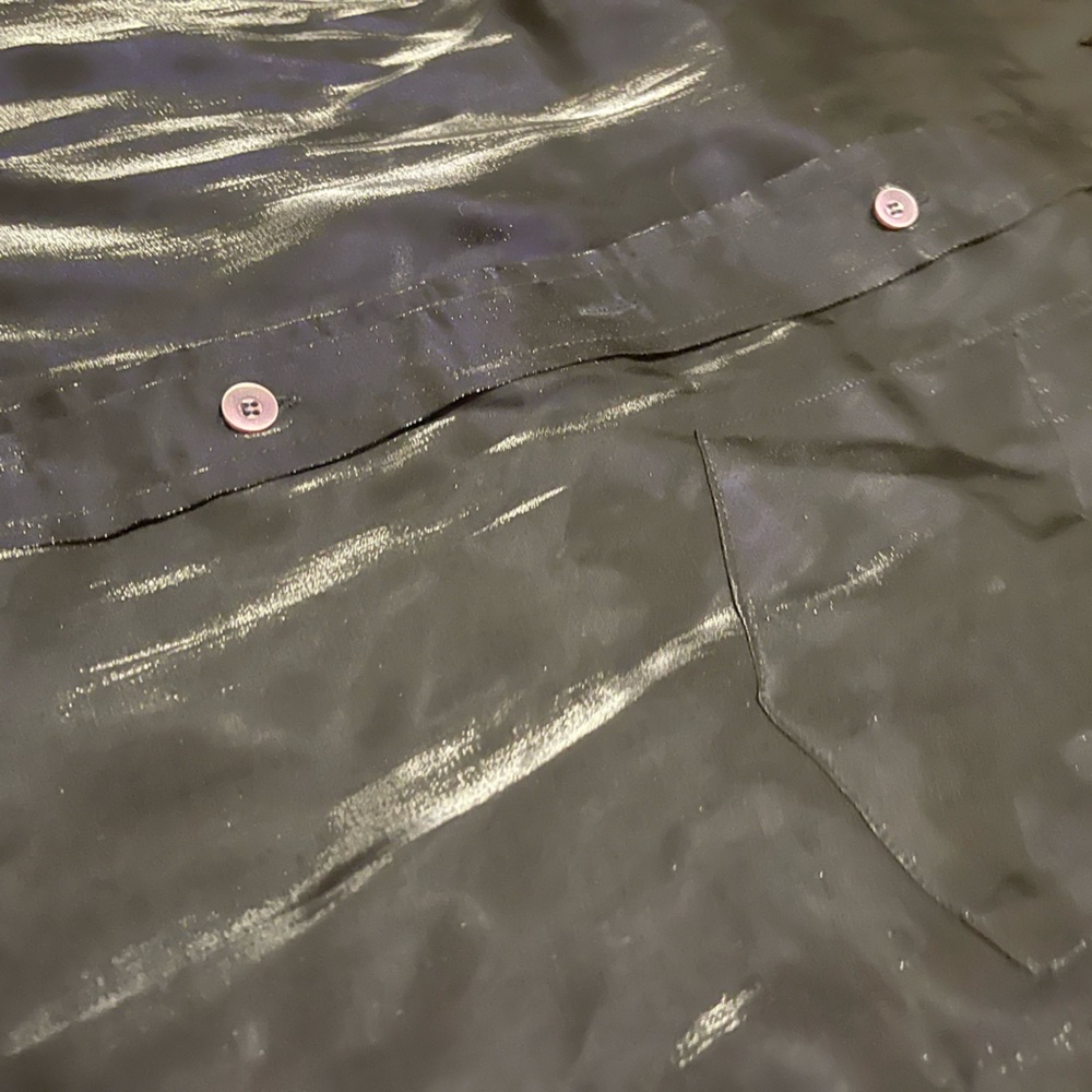 Tissot Botton up shirt colour changing - Picture 3 of 4
